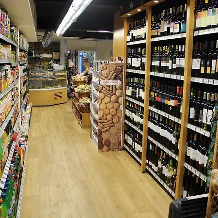 Turisticos Paraiso 3* פונשל